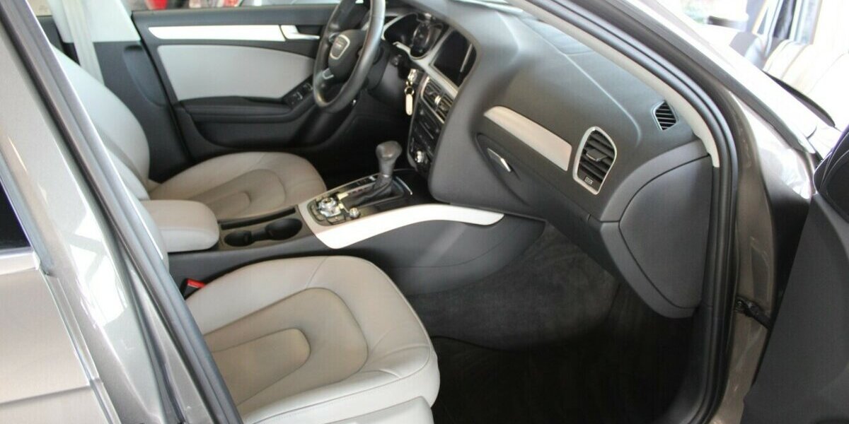 Audi A4 Avant 1.8 TFSI multitronic Ambiente 27.449 km 17.980 &euro; Euskirchen 53881