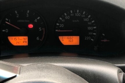 Nissan Navara 311.000 km 6.000 &euro; Düren 52349