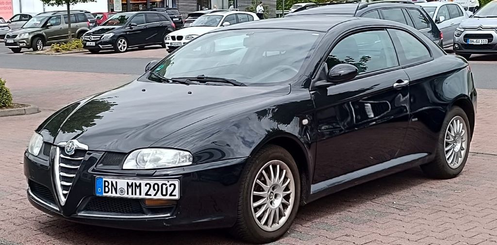 Alfa Romeo GT 170.200 km 4.200 &euro; Bonn 53127