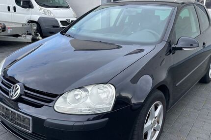 VW Golf 248.000 km 1.090 &euro; Düren 52351