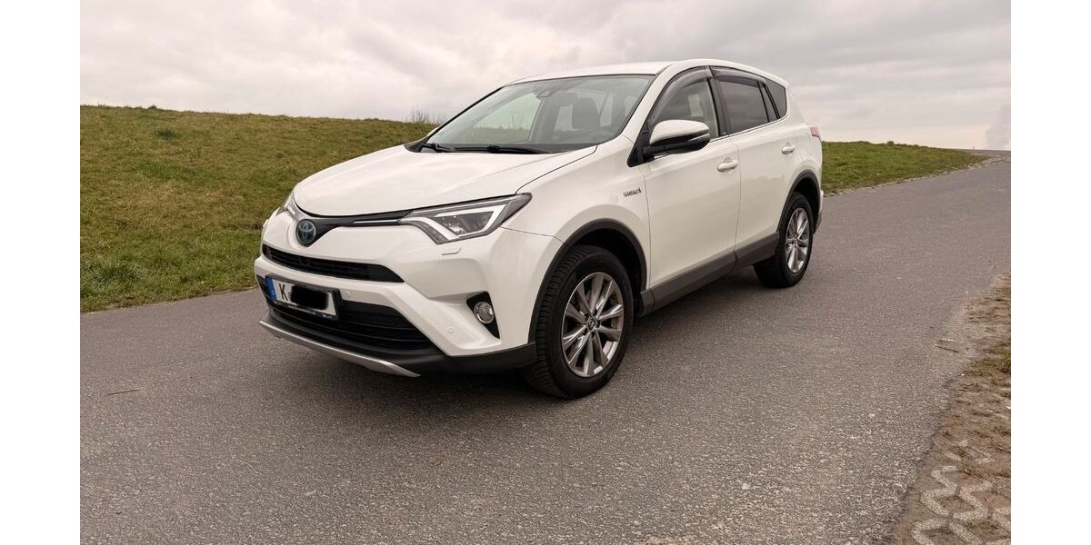 Toyota RAV 4 113.000 km 18.500 &euro; Niederkassel 53859