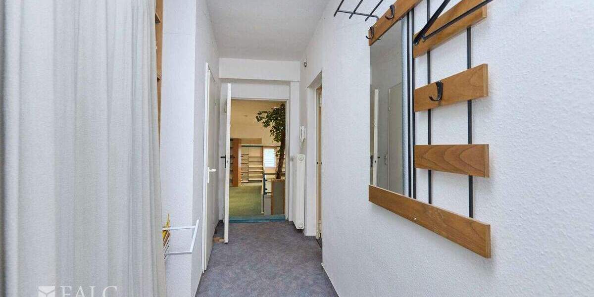 Mehrfamilienhaus, Wohnhaus Schleiden - 4 Zimmer, 139 m&sup2;, 375.000&euro; | Angebot:25742776