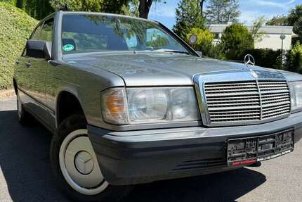 Mercedes-Benz 190 207.000 km 5.400 &euro; Bonn 53177