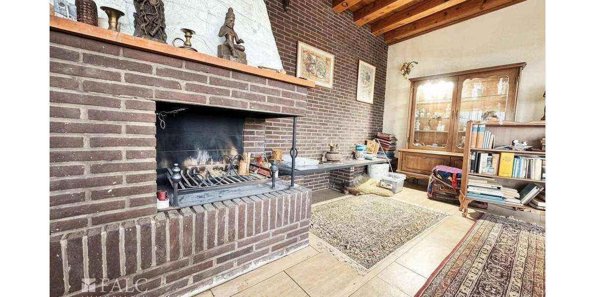 Mehrfamilienhaus, Wohnhaus Königswinter Ittenbach - 7 Zimmer, 246 m&sup2;, 759.000&euro; | Angebot:25739562