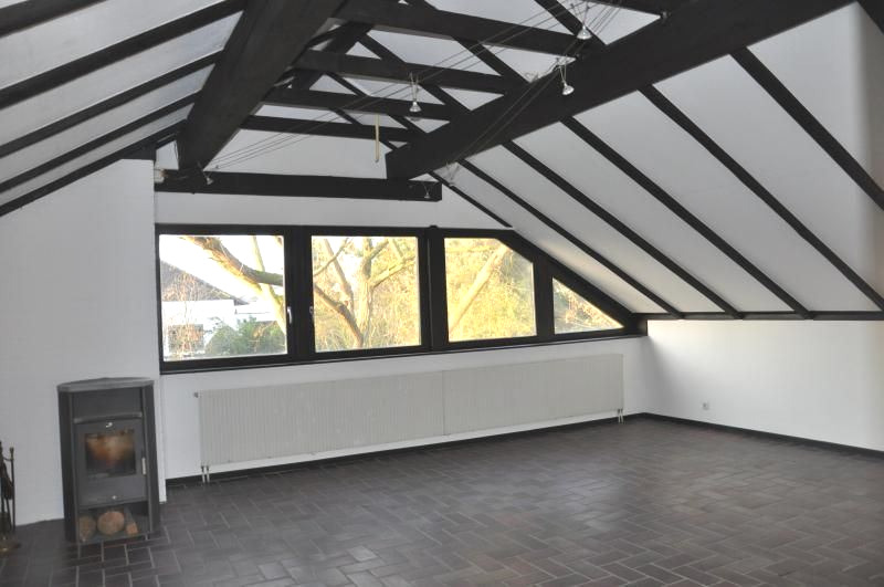 Etagenwohnung Erftstadt - 2.5 Zimmer, 95 m&sup2;, 790&euro; | Angebot:27119324