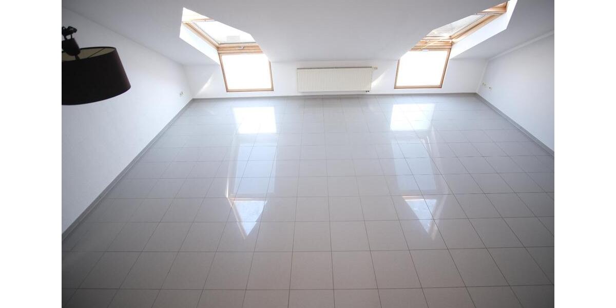 Dachgeschoßwohnung Rheinbach - 1 Zimmer, 20 m&sup2;, 125.000&euro; | Angebot:25867297