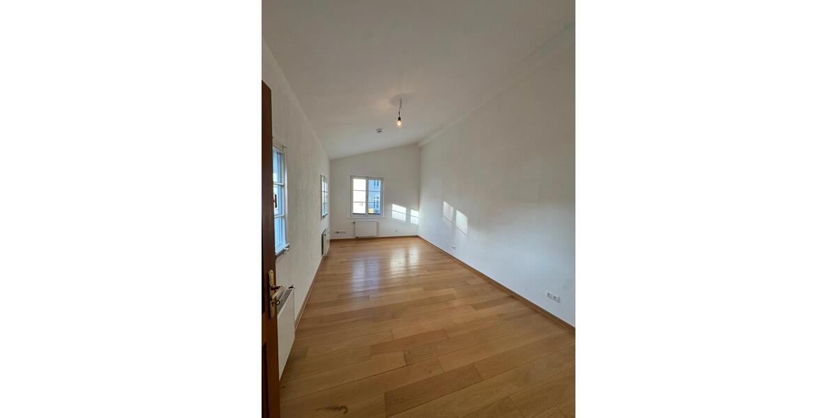 Maisonettenwohnung Zülpich - 2 Zimmer, 57 m&sup2;, 600&euro; | Angebot:25988628