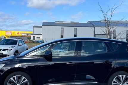 Renault Scenic 127.000 km 7.900 &euro; Düren 52351