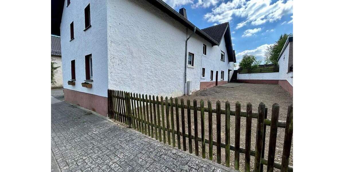 Doppelhaushälfte Blankenheim - Uedelhoven Uedelhoven - 4 Zimmer, 140 m&sup2;, 159.000&euro; | Angebot:25815269