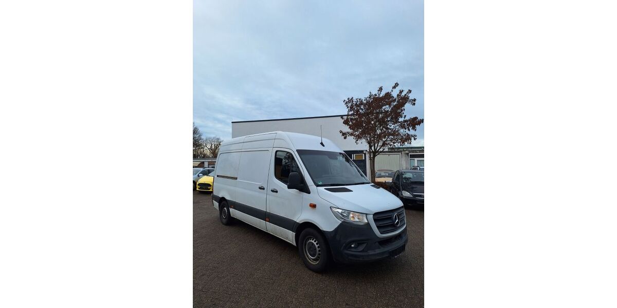Mercedes-Benz Sprinter 138.650 km 22.014 &euro; Bonn 53227