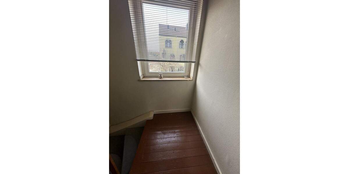 Einfamilienhaus Düren Distelrath - 6 Zimmer, 135 m&sup2;, 199.000&euro; | Angebot:25738290