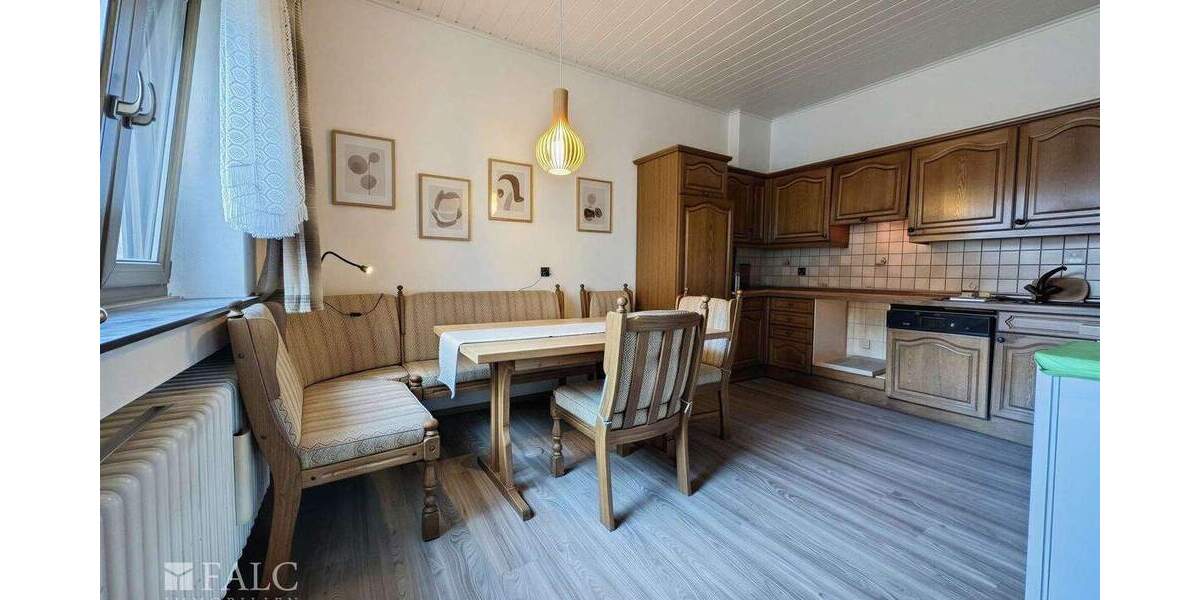 Bauernhaus, Landhaus Bornheim - 8 Zimmer, 201 m&sup2;, 499.000&euro; | Angebot:25678110