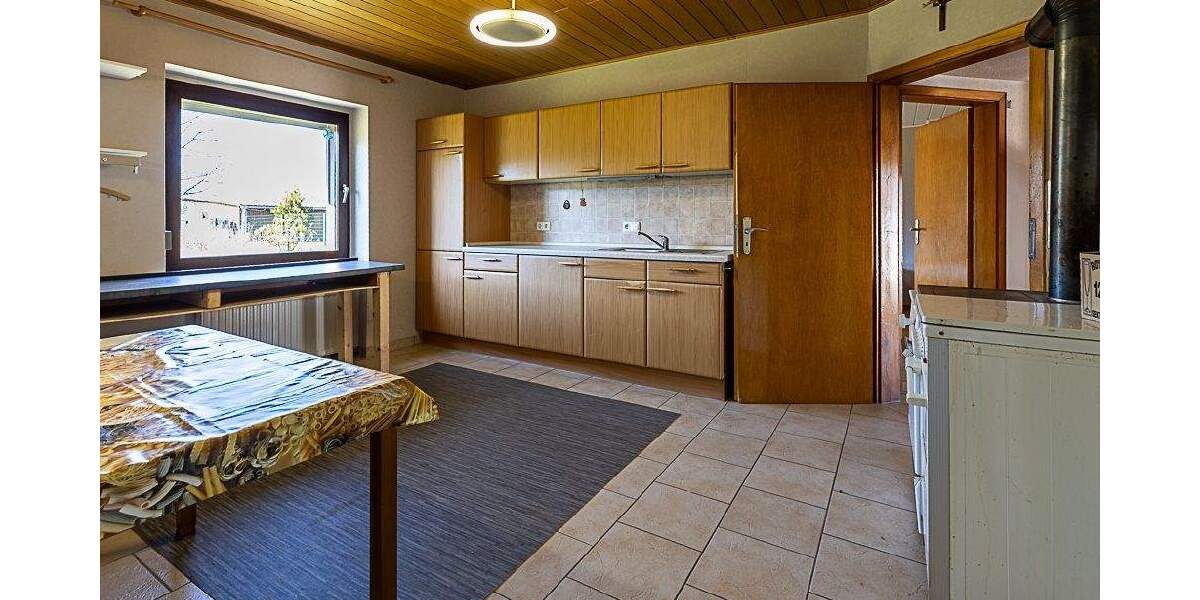 Einfamilienhaus Blankenheim-Blankenheimerdorf Blankenheimerdorf - 7 Zimmer, 172 m&sup2;, 209.000&euro; | Angebot:25739718