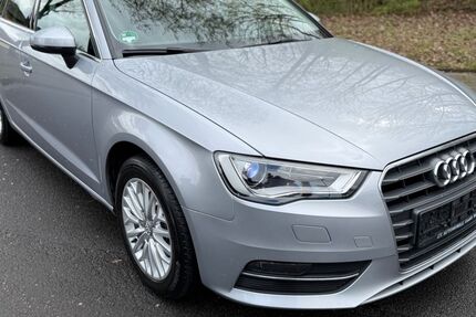 Audi A3 99.850 km 15.999 &euro; Bonn 53127