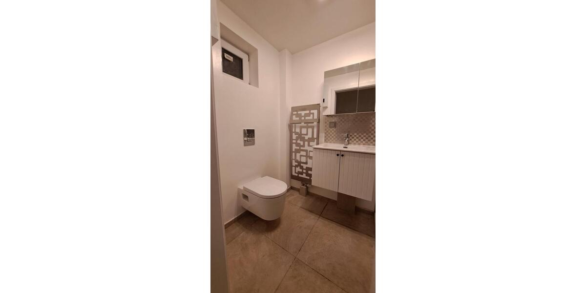 Reihenhaus Bonn Hardtberg - 7 Zimmer, 203 m&sup2;, 870.000&euro; | Angebot:26073378