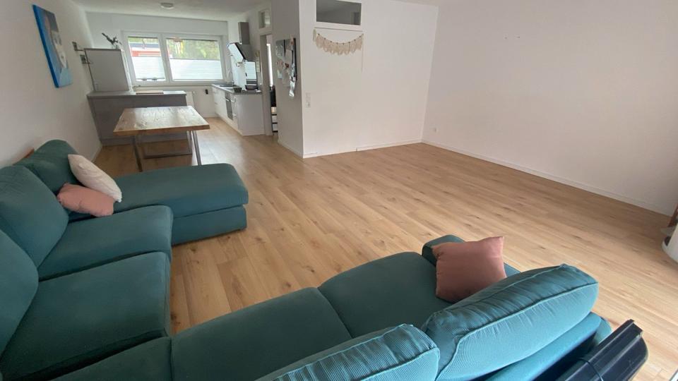 Reihenhaus Erftstadt - 4.5 Zimmer, 101 m&sup2;, 420.000&euro; | Angebot:26040032