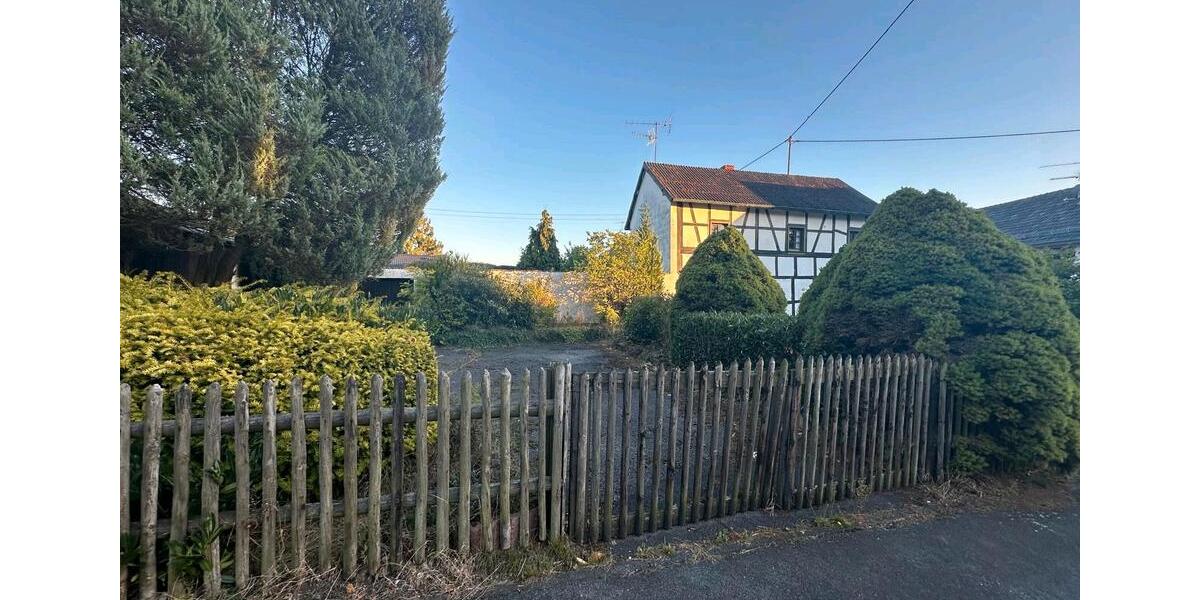 Einfamilienhaus Schuld - 5 Zimmer, 110 m&sup2;, 90.000&euro; | Angebot:25498011