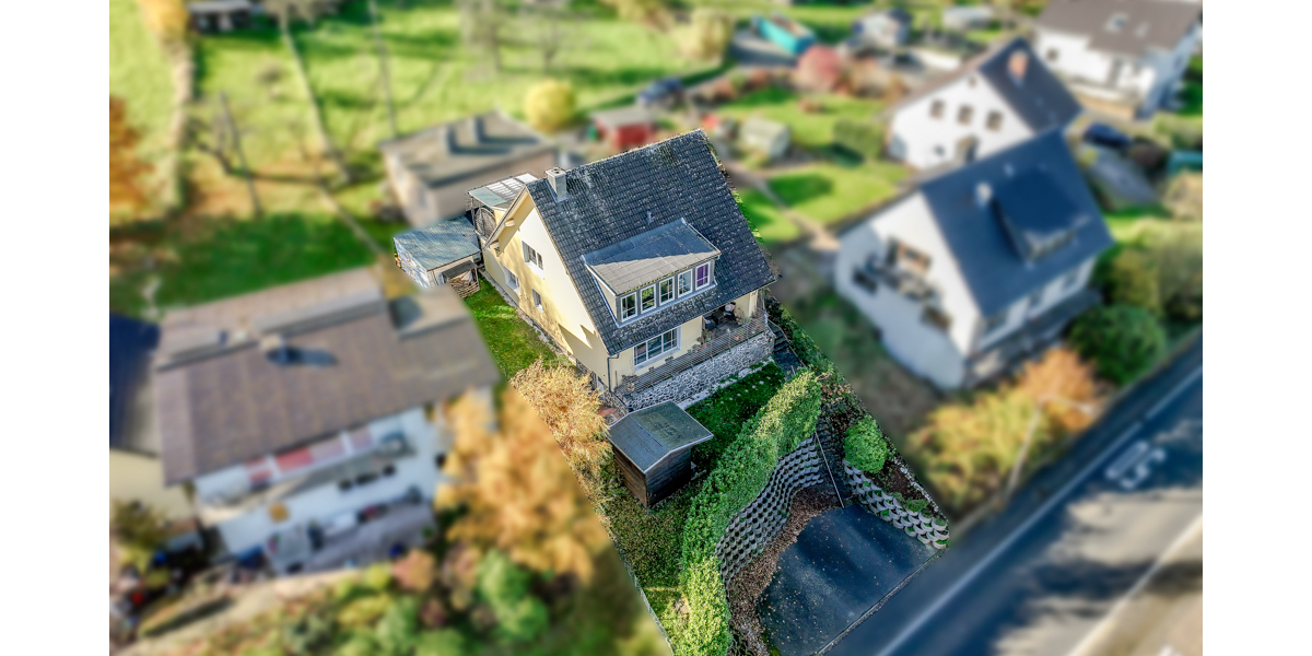 Ein- oder Zweifamilienhaus mit vielseitigen Nutzungsmöglichkeiten *provisionsfrei* - Zweifamilienhaus Königswinter | Angebot:25115228