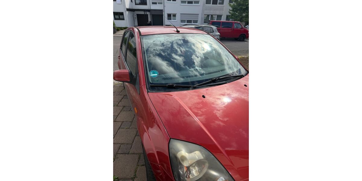 Ford Fiesta 312.589 km 949 &euro; Swisttal 53913
