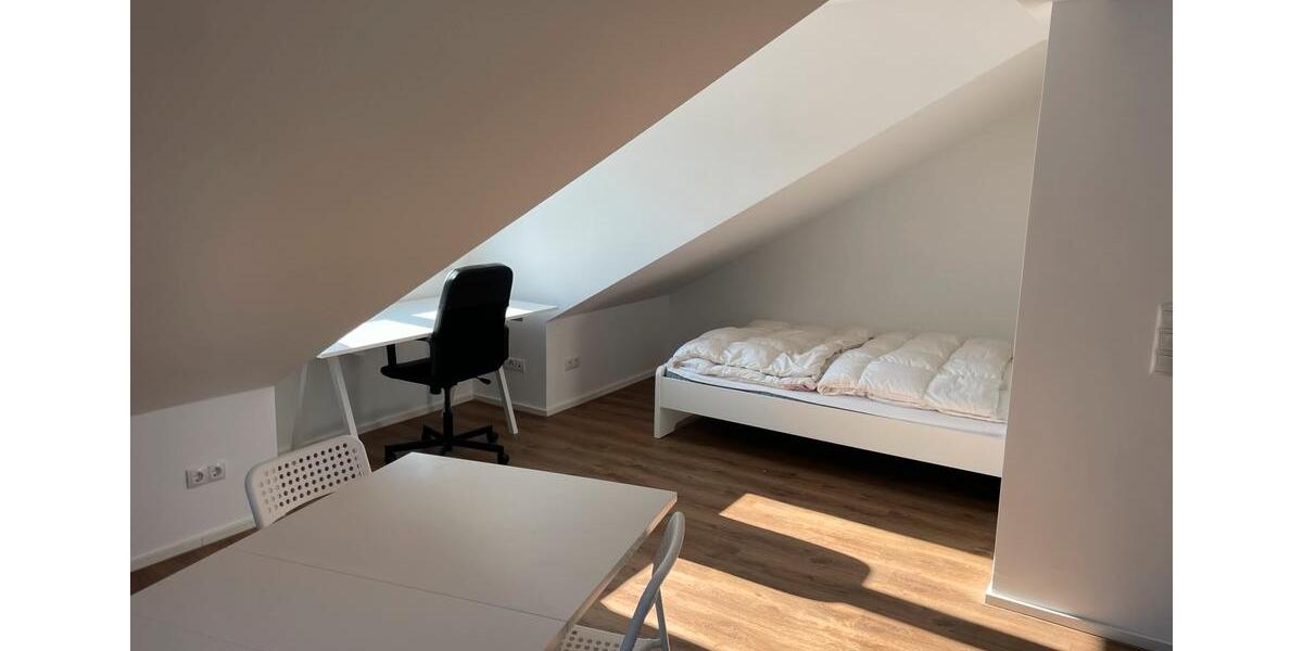 Dachgeschoßwohnung Bonn Bad Godesberg - 1 Zimmer, 41 m&sup2;, 850&euro; | Angebot:20253273