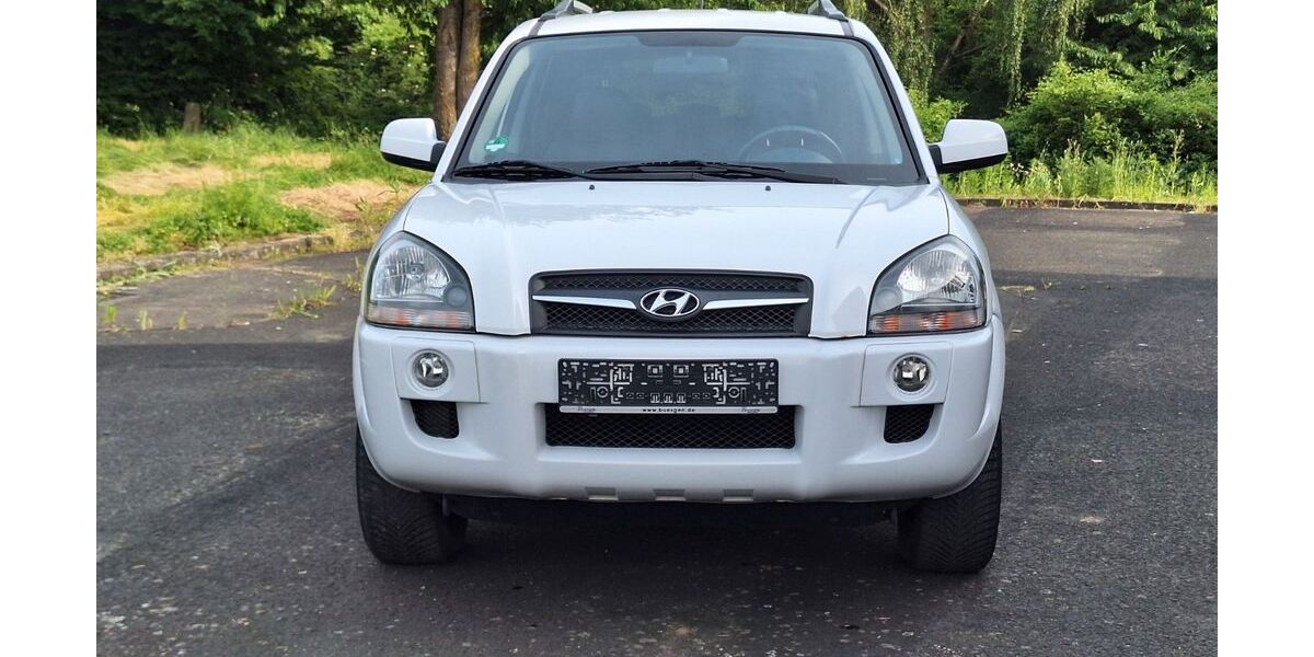 Hyundai TUCSON 231.952 km 3.199 &euro; Brühl bei Köln 50321