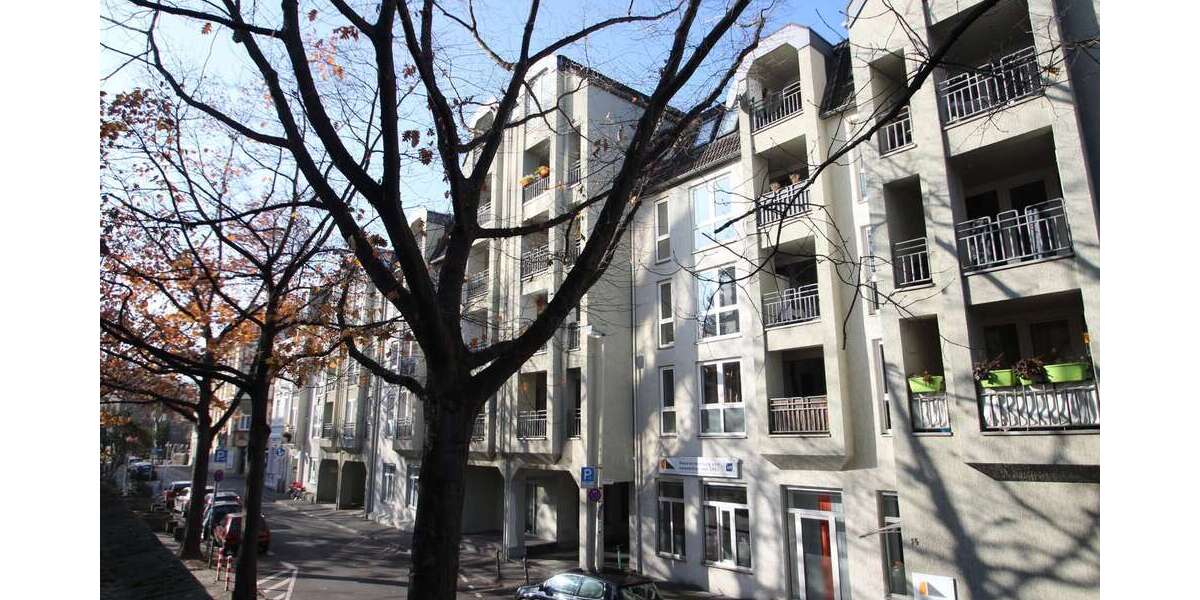 Etagenwohnung Bonn - 2 Zimmer, 75 m&sup2;, 765&euro; | Angebot:25981563