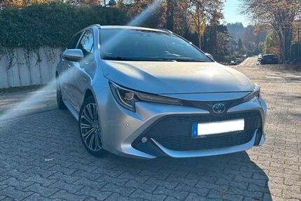 Toyota Corolla 54.230 km 20.400 &euro; Bonn 53229