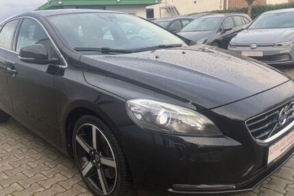 Volvo V40 103.000 km 12.900 &euro; Rheinbach 53359