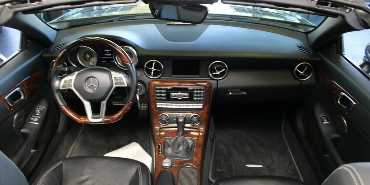 Mercedes-Benz SLK 250 CDI BlueEFFICIENCY 7G-TRONIC - Panorama - 125.888 km 16.980 &euro; Euskirchen 53881