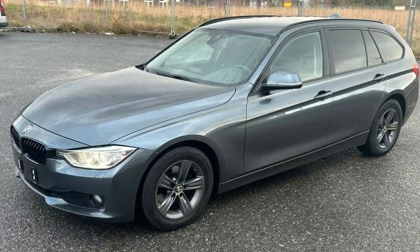 Mercedes-Benz 320 136.780 km 12.999 &euro; Düren 52353