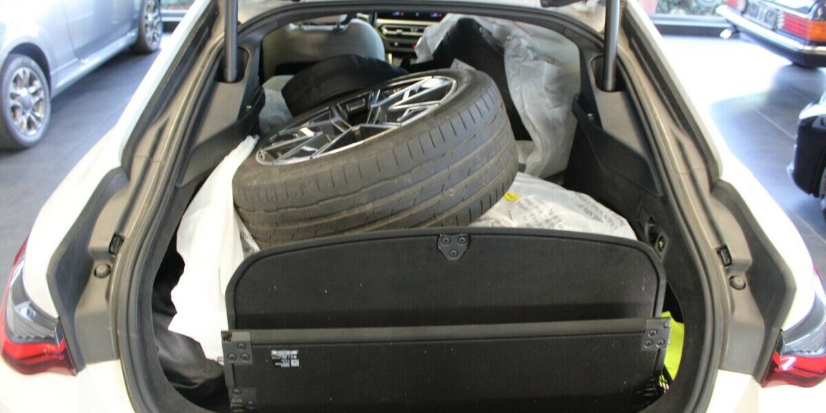 BMW i4 M50 Gran Coupe - 8-FACH BEREIFT - 73.575 km 39.980 &euro; Euskirchen 53881