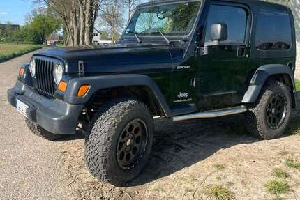 Jeep Wrangler 367.000 km 10.900 &euro; Zülpich, Stadt 53909