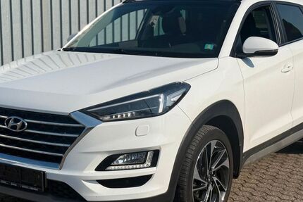 Hyundai TUCSON 77.300 km 19.450 &euro; Düren 52349