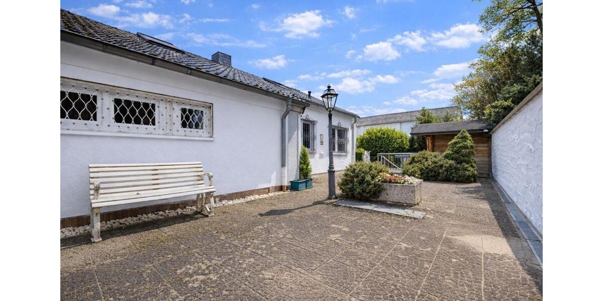 Bungalow Bonn Bad Godesberg - 3.5 Zimmer, 122 m&sup2;, 499.000&euro; | Angebot:25794366