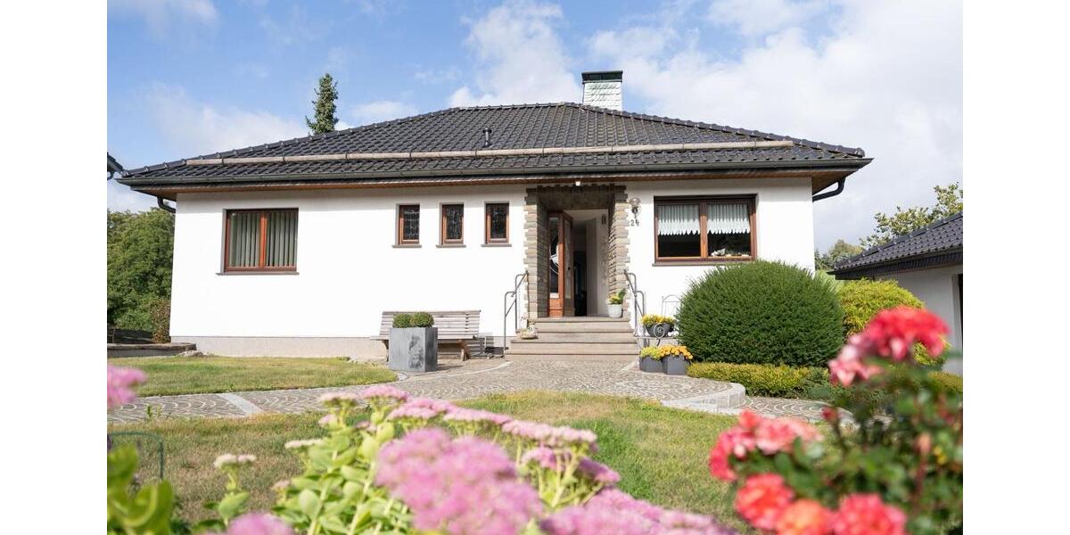 Erdgeschoßwohnung Nettersheim - 3 Zimmer, 100 m&sup2;, 1.050&euro; | Angebot:25963689