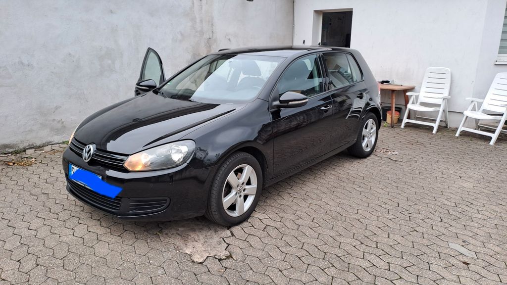 VW Golf 275.000 km 2.500 &euro; Königswinter 53639