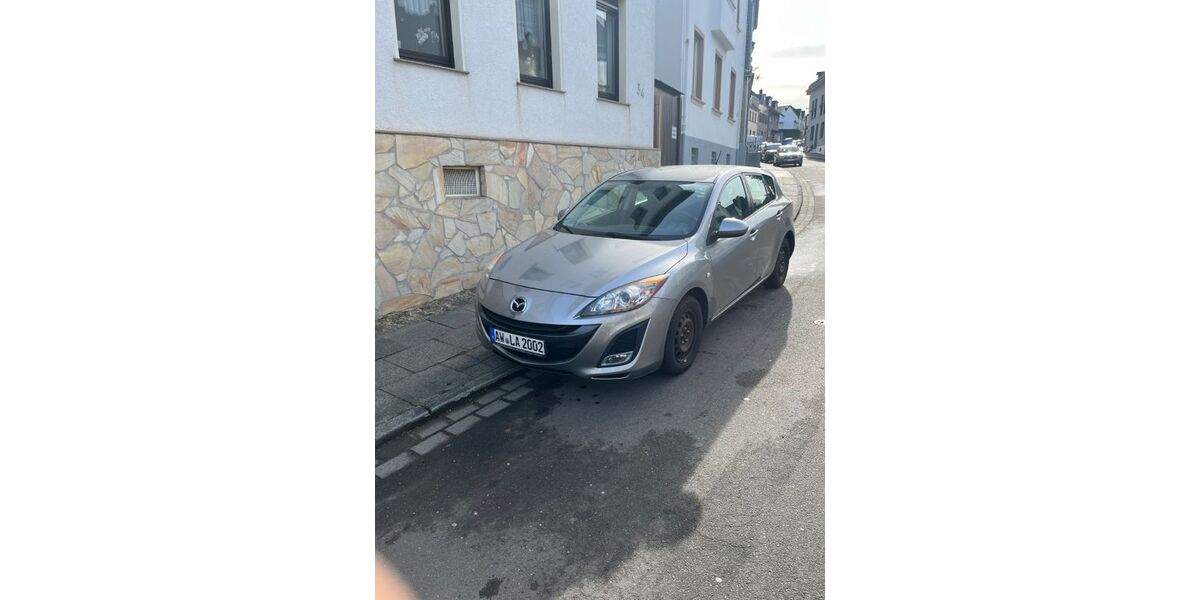 Mazda 3 220.000 km 4.100 &euro; Bonn 53123
