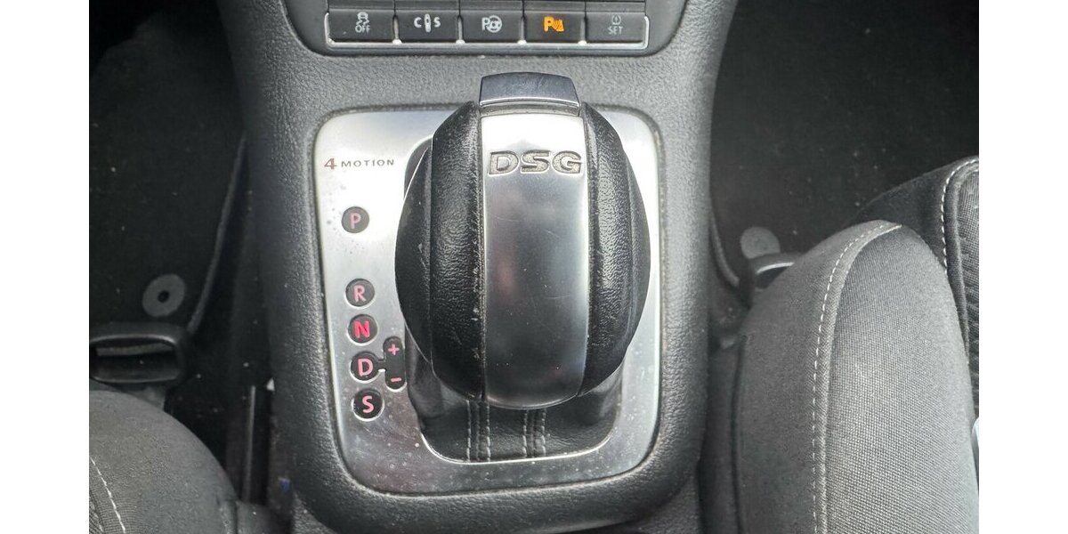 VW Tiguan 2.0TSI DSG 4-Motion Xenon AHK SR+WR 1.Hd 109.500 km 11.400 &euro; Erftstadt 50374