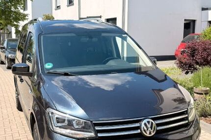 VW Caddy 157.000 km 17.000 &euro; Bonn 53225