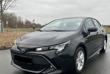 Toyota Corolla 89.800 km 18.190 &euro; Bonn 53119