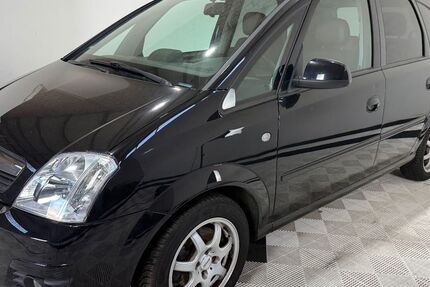 Opel Meriva 173.767 km 2.499 &euro; Bonn - Dottendorf 53129