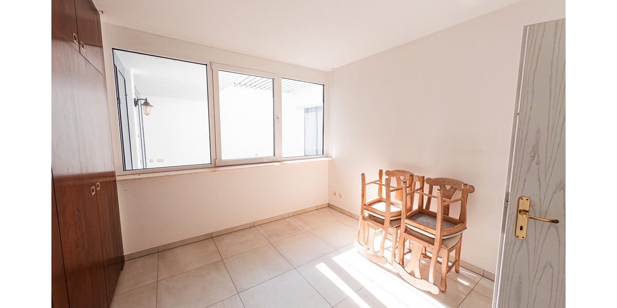 Wohnung mit Panoramablick auf den Rhein - Erdgeschoßwohnung Königswinter | Angebot:24427721