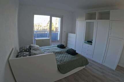 Zimmer Köln Niehl - 1 Zimmer, 1.350&euro; | Angebot:23979396