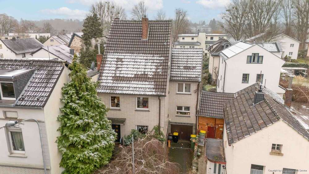 Einfamilienhaus Königswinter / Niederdollendorf Niederdollendorf - 8 Zimmer, 198 m&sup2;, 498.000&euro; | Angebot:24726289