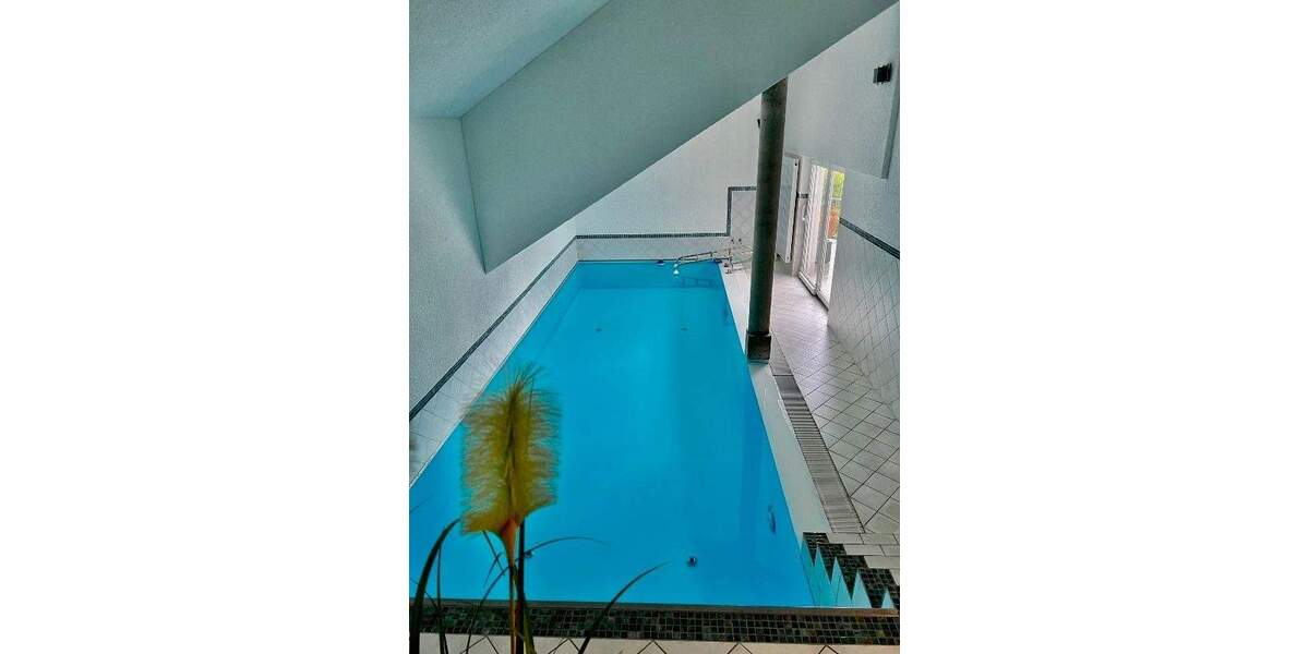 Einfamilienhaus Düren Berzbuir - 9 Zimmer, 450 m&sup2;, 1.390.000&euro; | Angebot:25802723