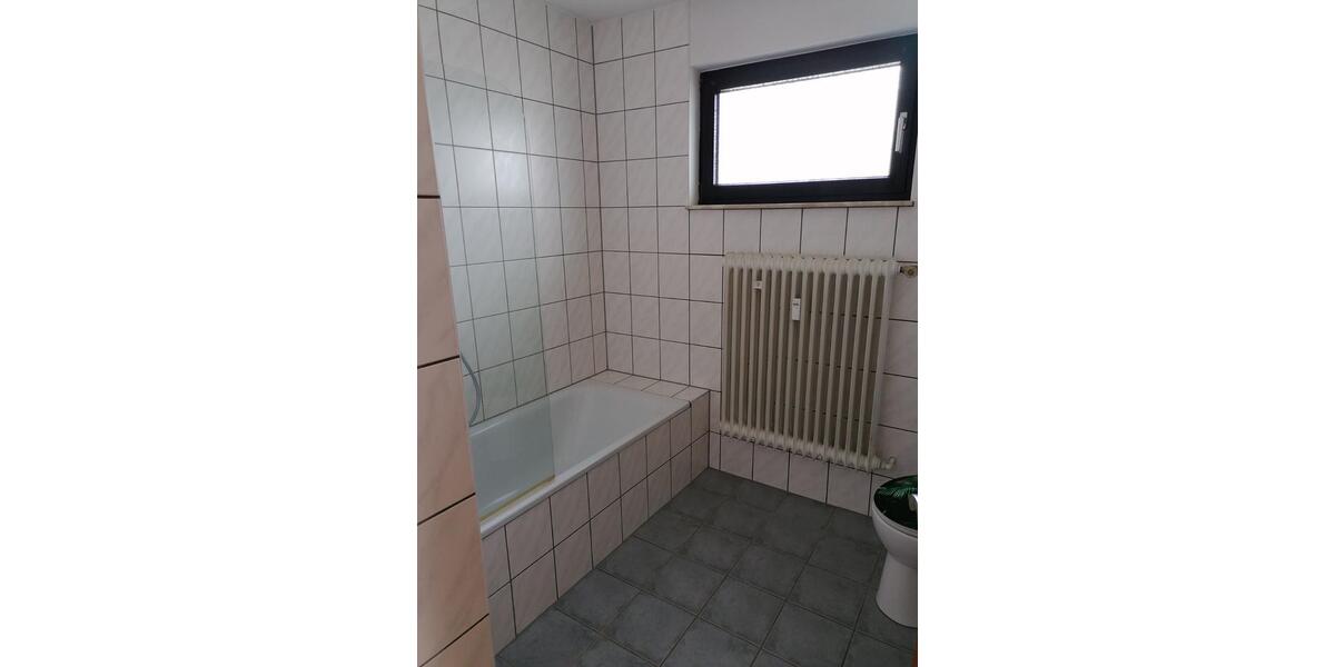 Etagenwohnung Mechernich - 3 Zimmer, 85 m&sup2;, 620&euro; | Angebot:25931874
