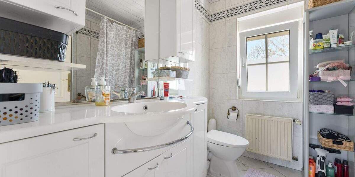 Einfamilienhaus Euskirchen Kuchenheim - 6 Zimmer, 155 m&sup2;, 349.000&euro; | Angebot:25799350