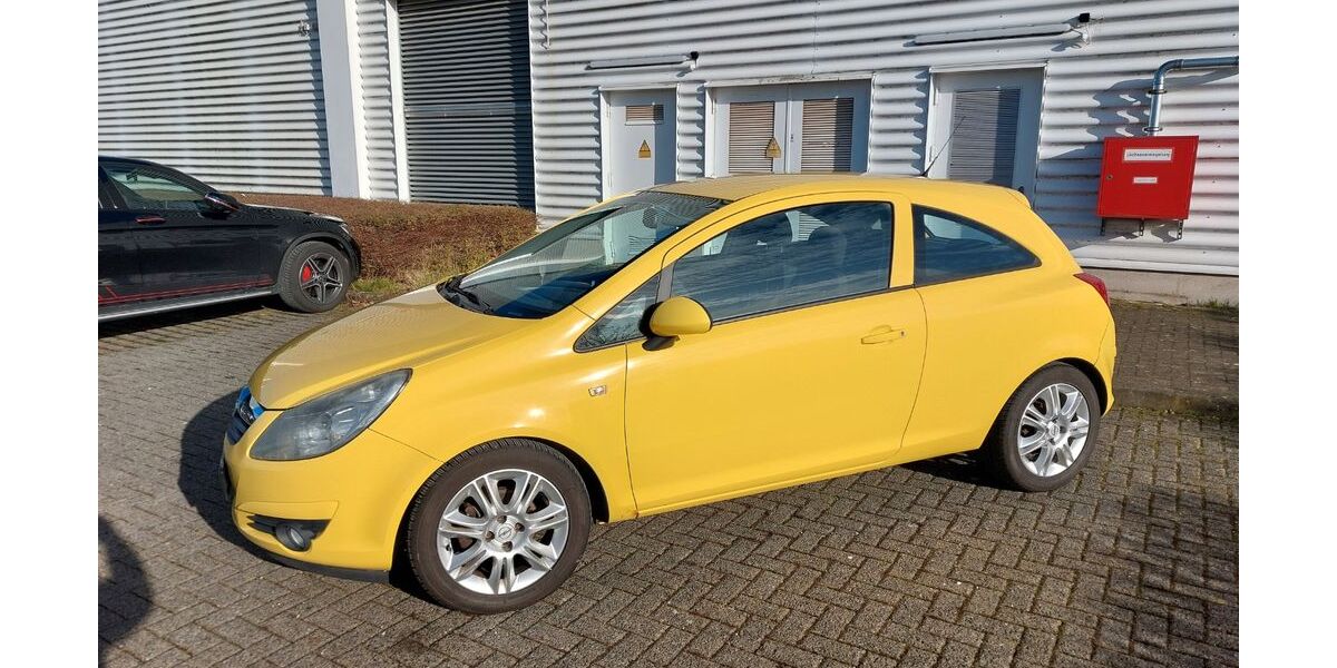 Opel Corsa 130.000 km 2.900 &euro; Euskirchen 53879