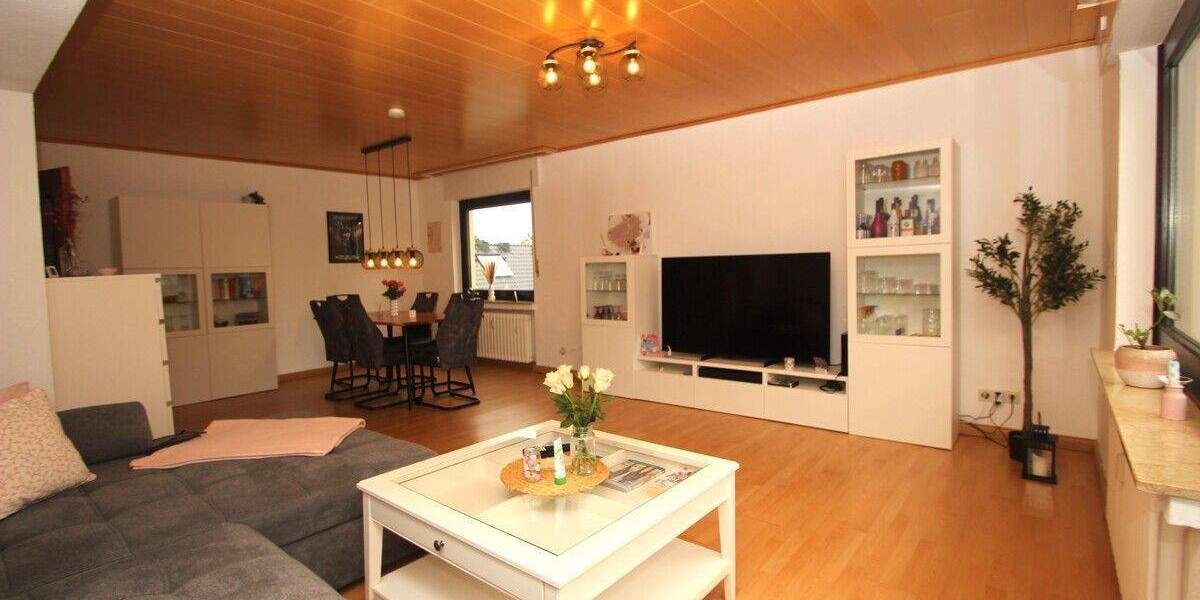 Etagenwohnung Königswinter Ittenbach - 2 Zimmer, 74 m&sup2;, 209.000&euro; | Angebot:25697238