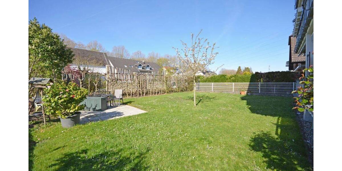 Etagenwohnung Niederkassel Rheidt - 3 Zimmer, 113 m&sup2;, 335.000&euro; | Angebot:26161918